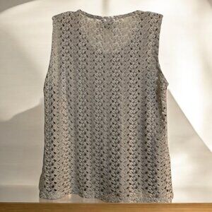 JM Collection Size Small Shell Lace Cutout